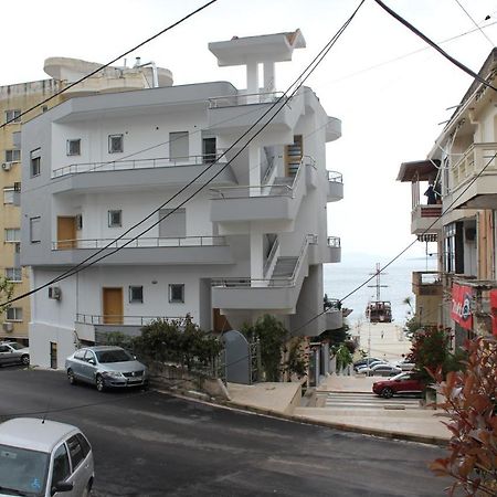 Margaritas Apartments Sarandë Exteriör bild