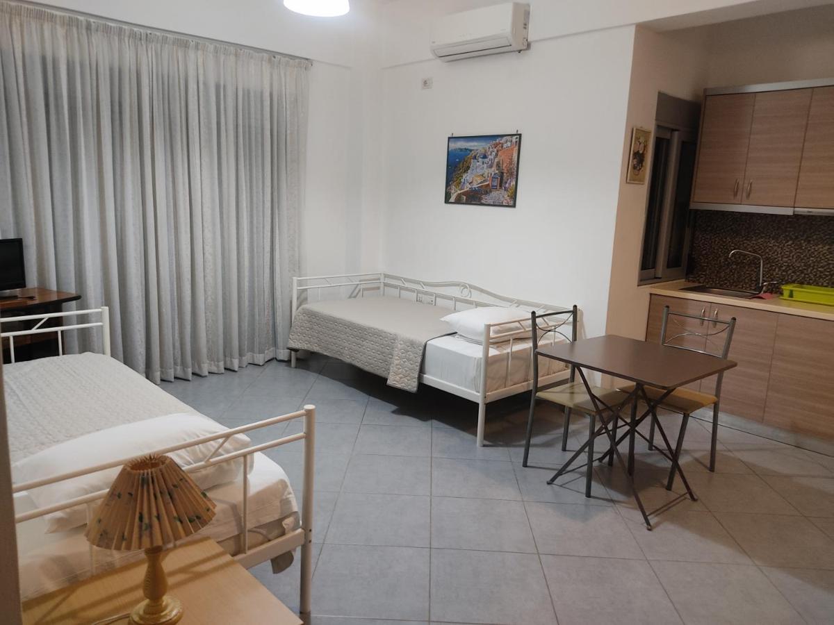 Margaritas Apartments Sarandë Exteriör bild
