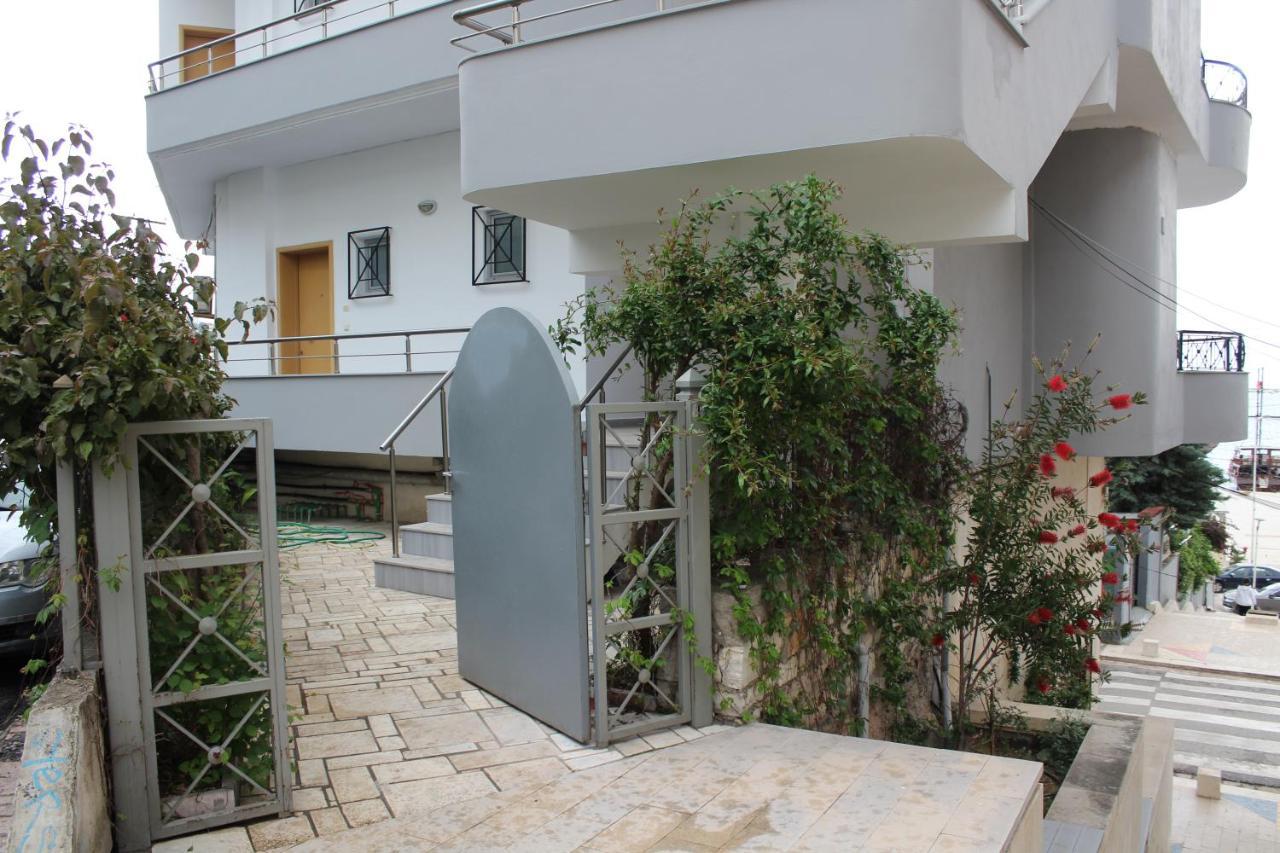 Margaritas Apartments Sarandë Exteriör bild