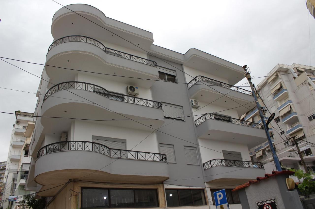 Margaritas Apartments Sarandë Exteriör bild